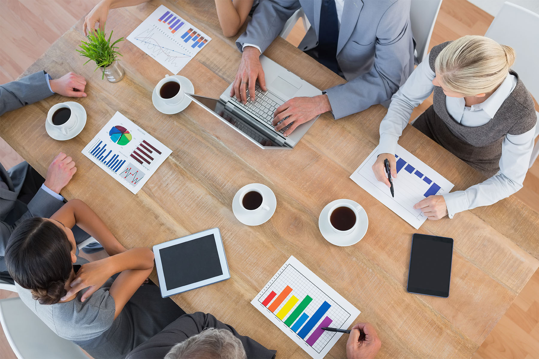 Un'architettura di sistema creata da un'agenzia di marketing automation in Sardegna.